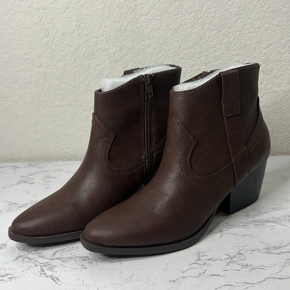 Style & Co Perriee Womens Faux Leather Pointed Toe Cowboy, Western Boots - Picture 9 of 9